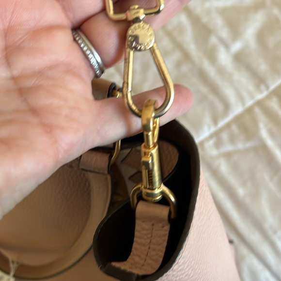 Tory Burch Bag - Picture 10 of 17